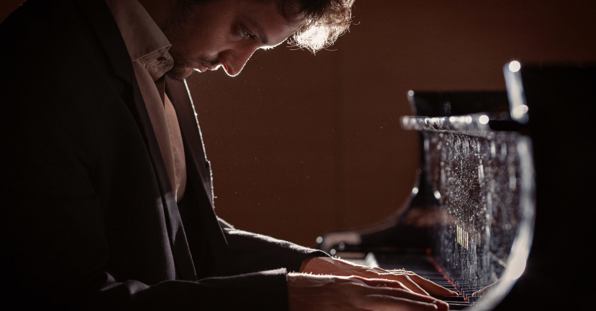 Enrico Zanisi solo