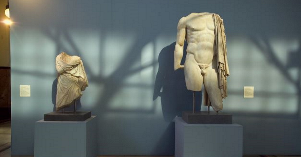 Ornamenta Urbis. La decorazione scultorea degli edifici pubblici