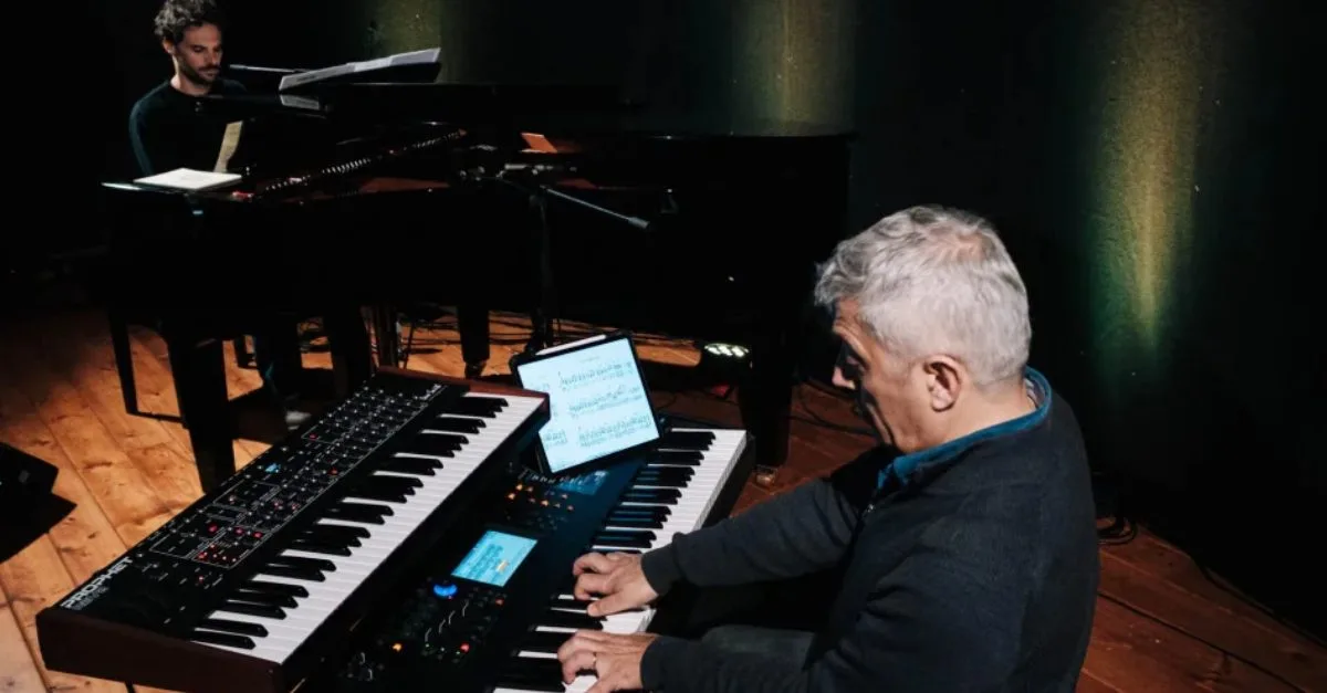 PIANO ISLAND #02