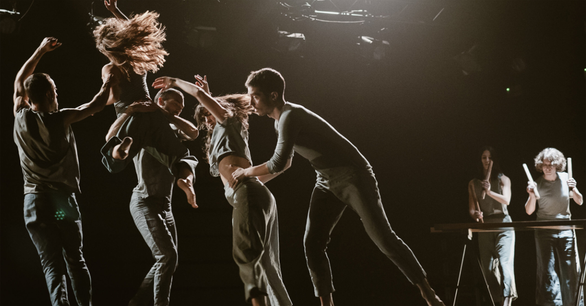 Jesús Rubio Gamo & Kukai Dantza – “Txalaparta”