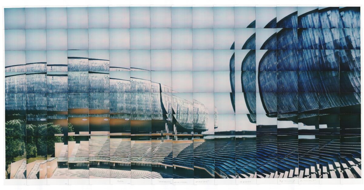 Architettura sospesa. Tra la musica e lo spartito Polaroid