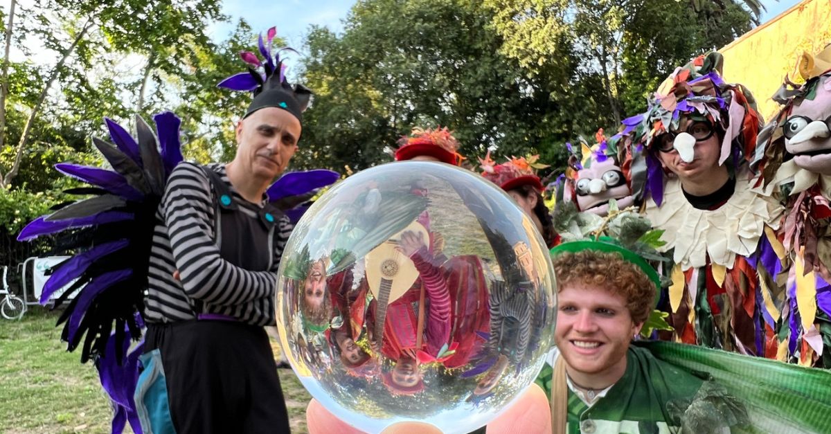 STORIE SOTTO GLI ALBERI