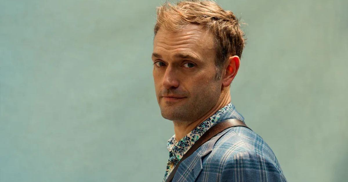 CHRIS THILE