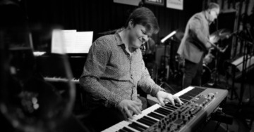 GILAD ATZMON | DANIEL BULATKIN EUROPEAN QUARTET