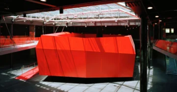 ABITARE LE ROVINE DEL PRESENTE