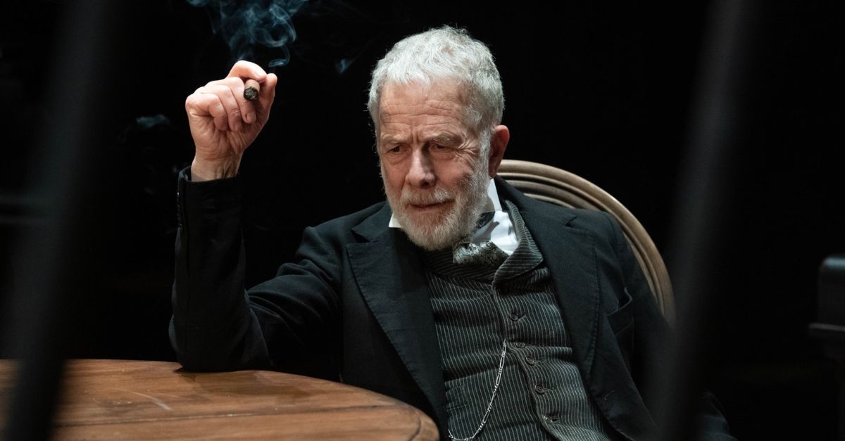 LUNGO VIAGGIO VERSO LA NOTTE