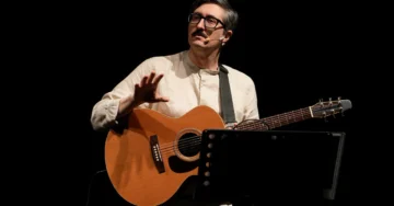 LA CANTAUTRICE FANTASMA