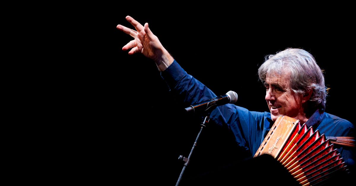 Si canta maggio. I canti della Gatta Cenerentola