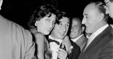 Lo specchio della Rivista. Il Teatro Valle dal ’35 al ‘50