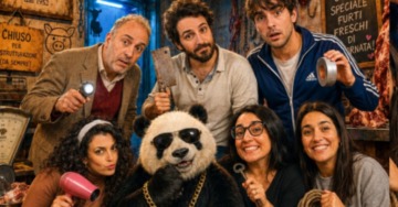 Panda activity | Una commedia di assurda sopravvivenza domestica